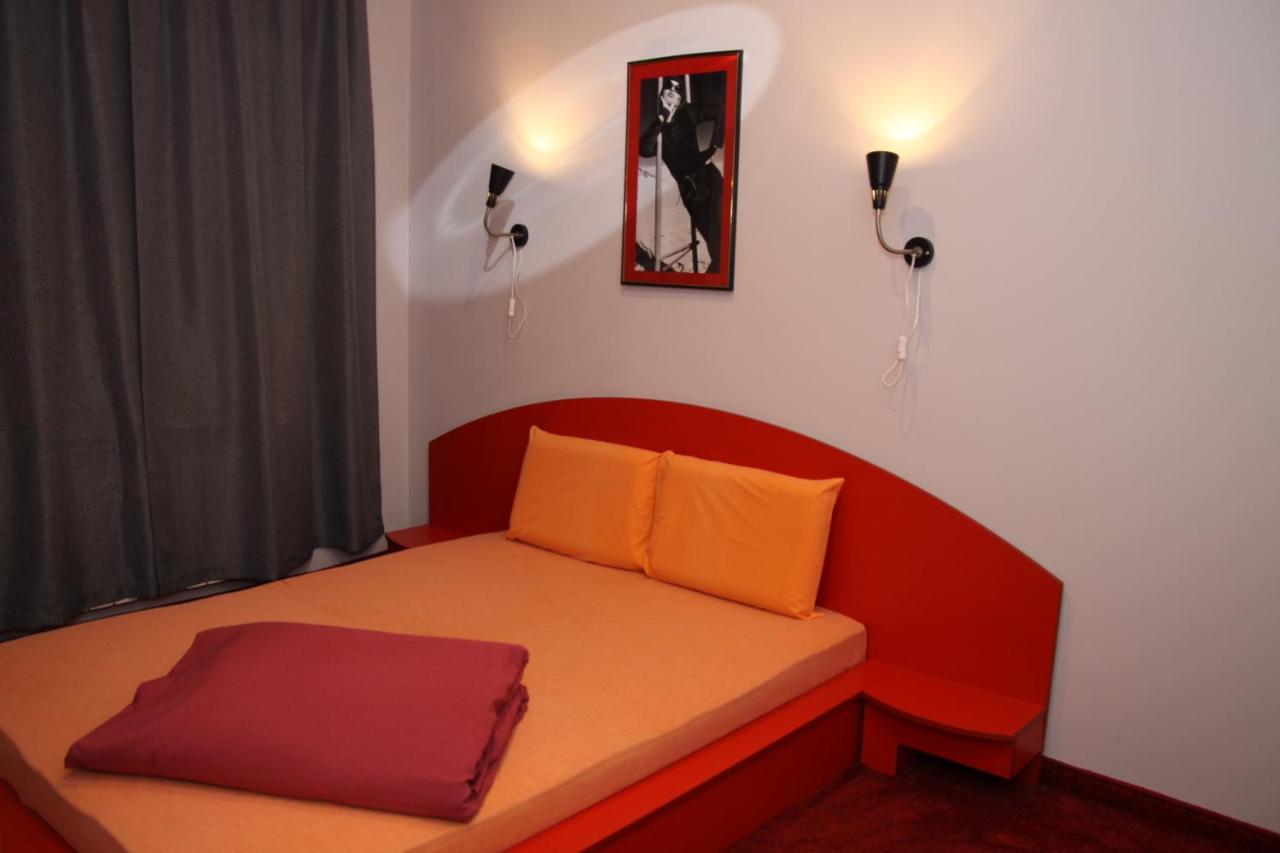 Hotel Color Asenovgrad Dış mekan fotoğraf