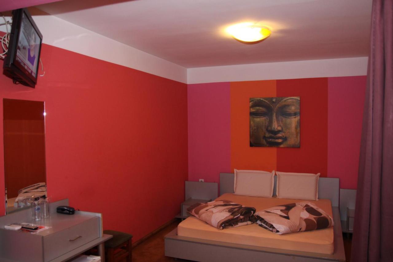 Hotel Color Asenovgrad Dış mekan fotoğraf